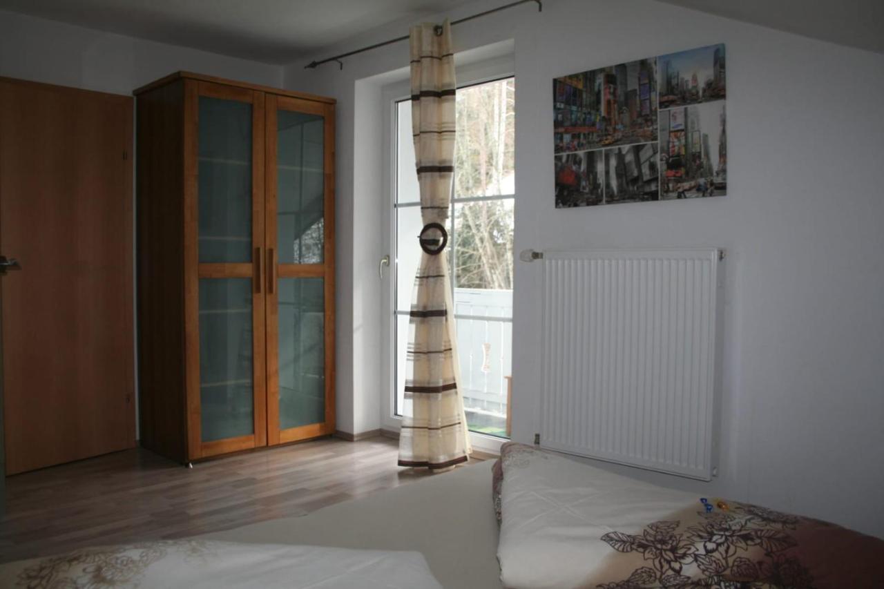 Haus Emily Bed & Breakfast ชลัดมิง ภายนอก รูปภาพ